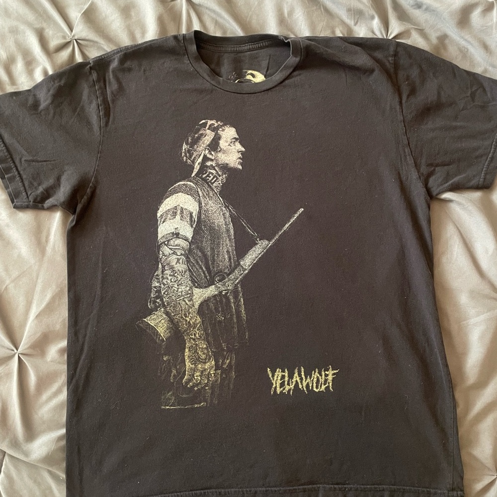 Men’s Black Yelawolf concert T size Large
